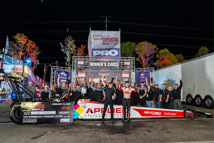 Reigning NHRA Top Fuel champ Doug Kalitta picked up where he left off at the end of last season: with a win in Saturday's Top Fuel Finals at the PRO Superstar Shootout.